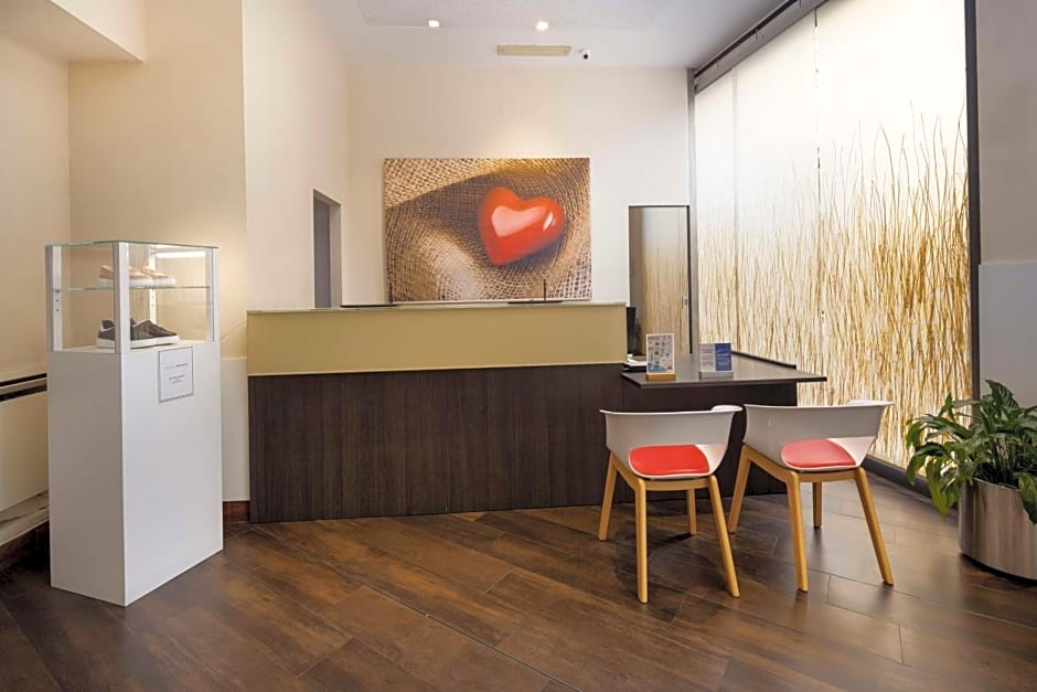 Best Western Plus Hotel City Geona