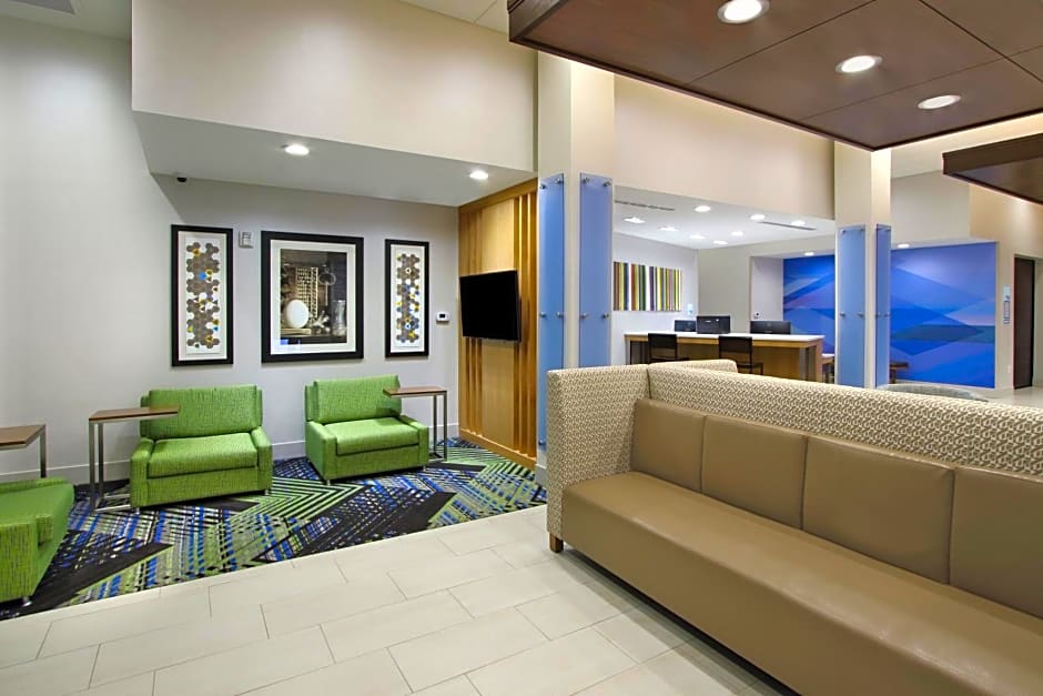 Holiday Inn Express And Suites Frisco NW