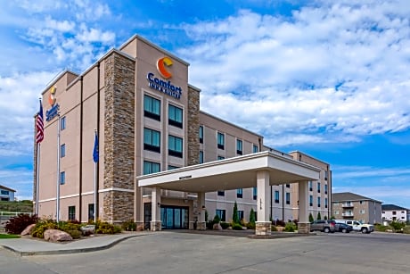 Comfort Inn & Suites Mandan - Bismarck