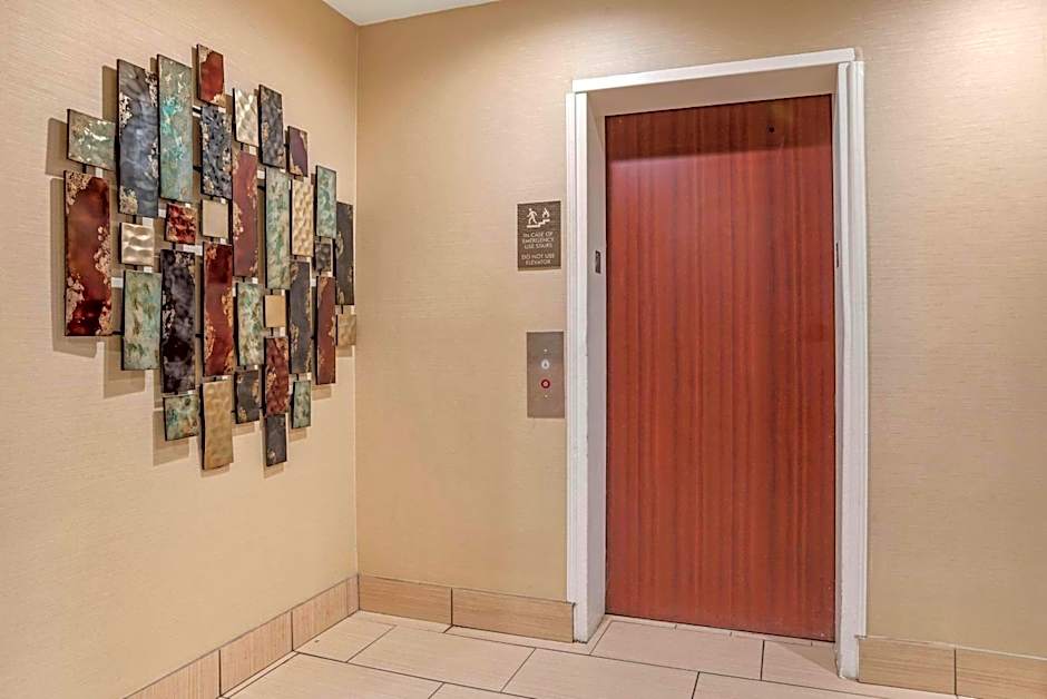 Comfort Inn Opelika - Auburn