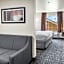 Cobblestone Hotel & Suites Denmark - Green Bay