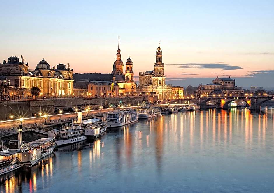 Holiday Inn Dresden - Am Zwinger By IHG