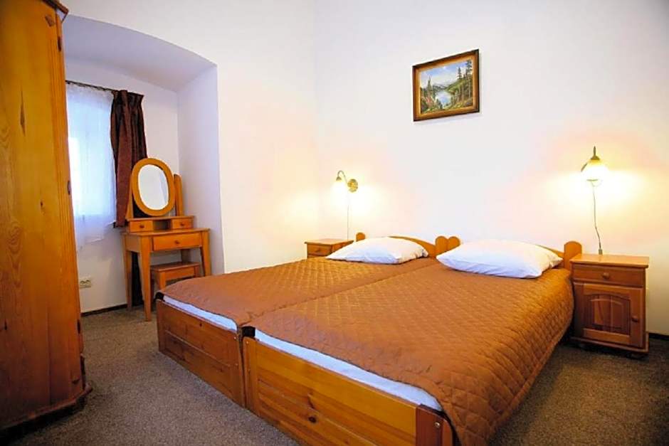 Hotel Przy Oślej Bramie - Zamek Książ