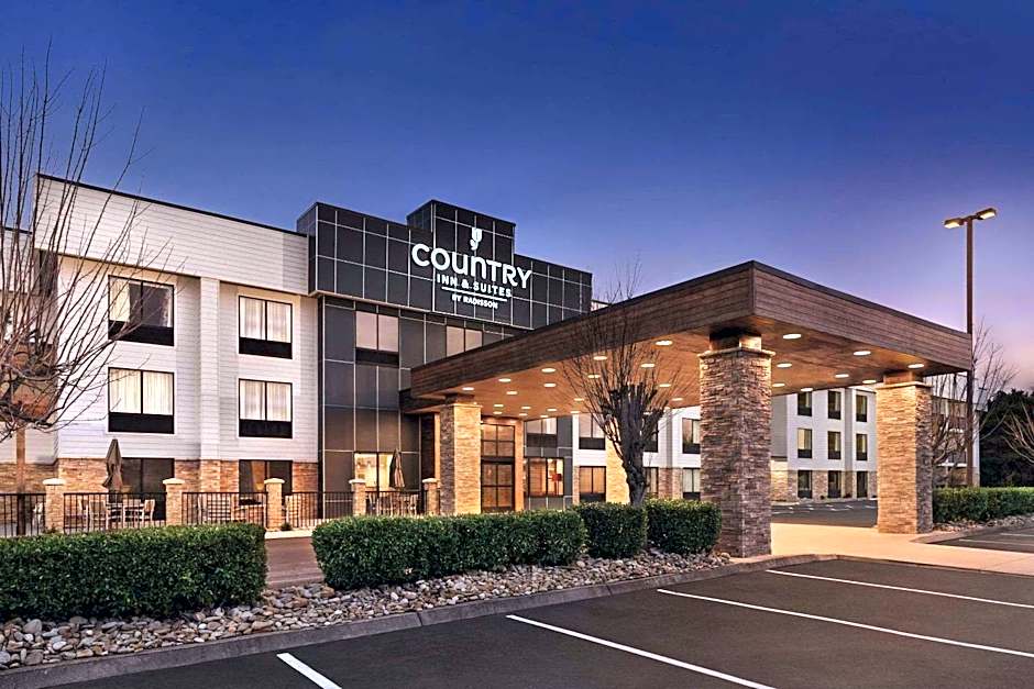 Country Inn & Suites by Radisson, Sevierville, TN