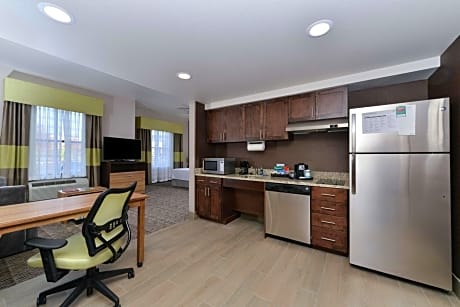 Homewood Suites By Hilton Cincinnati/Mason