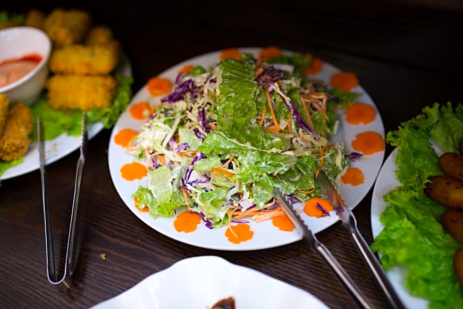 Golden Sail Hotel & Spa