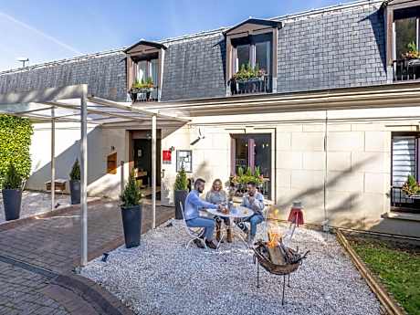Novotel Chateau de Maffliers