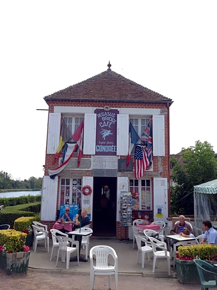 Le Manoir du Pont Senot