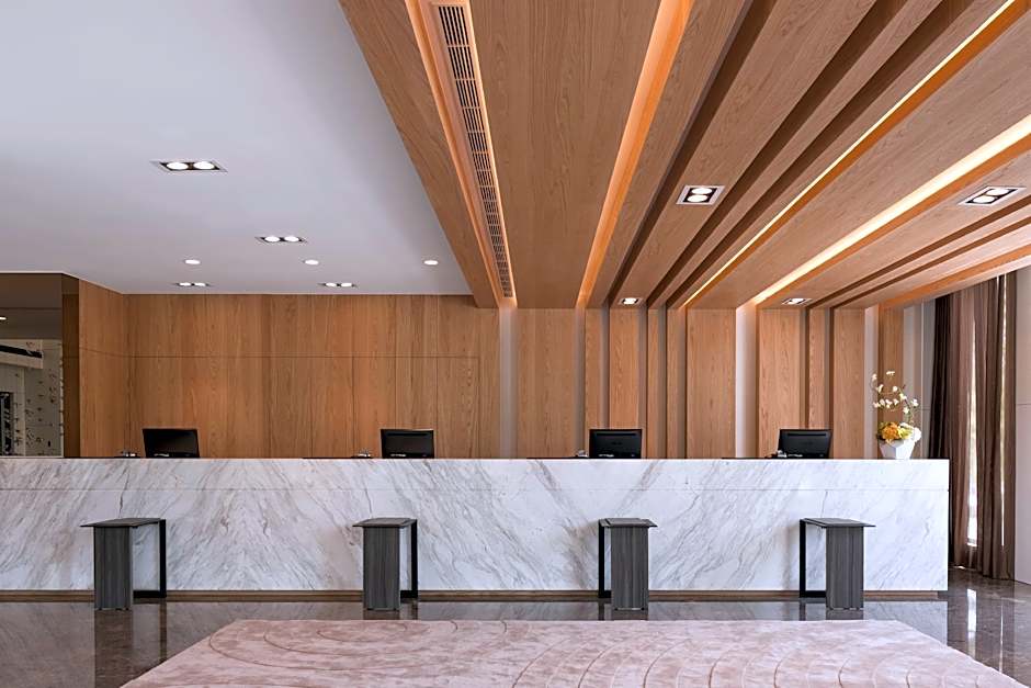 Lakeshore Hotel Yilan