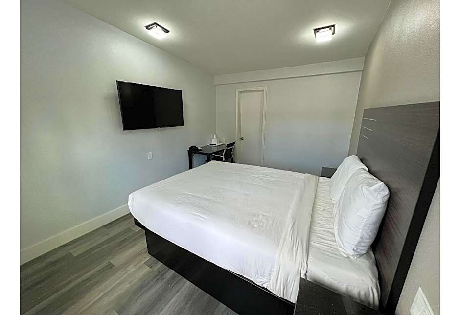 Motel 6 Santa Cruz, CA