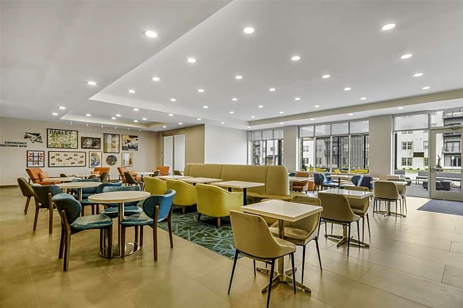Home2 Suites by Hilton Cincinnati Midtown Oakley