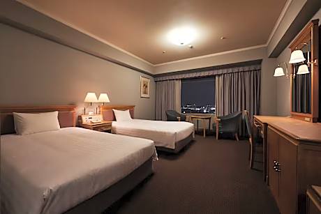 Standard Twin Bayside View Non-Smoking 1PAX