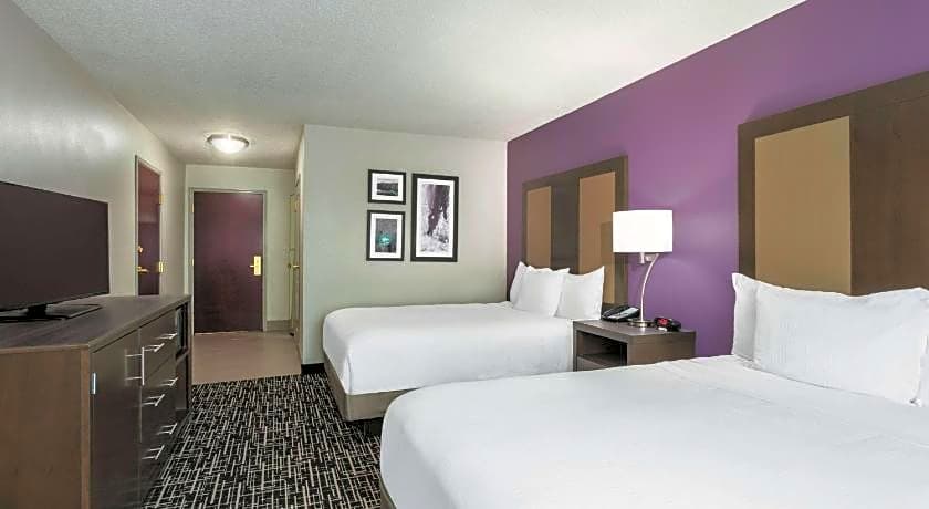 La Quinta Inn & Suites by Wyndham Covington