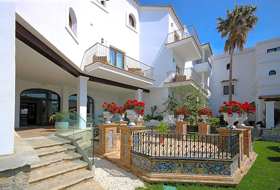 Hotel Doña Lola Zahara