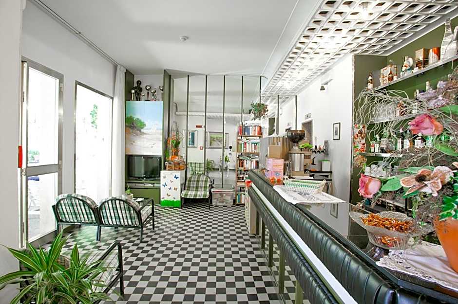 Hotel Granada