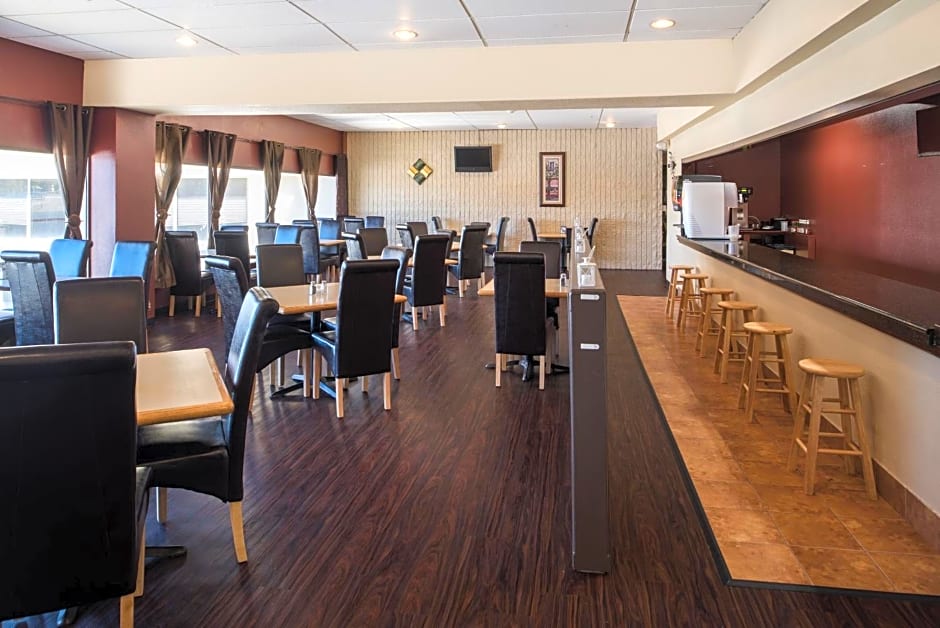 Ramada by Wyndham Downtown Spokane