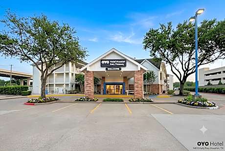 OYO Hotel Houston Katy Freeway
