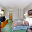 Days Inn by Wyndham Manchester