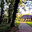 Hostel Domek Ogrodnika przy Muzeum w Przeworsku Zespole Pałacowo - Parkowym