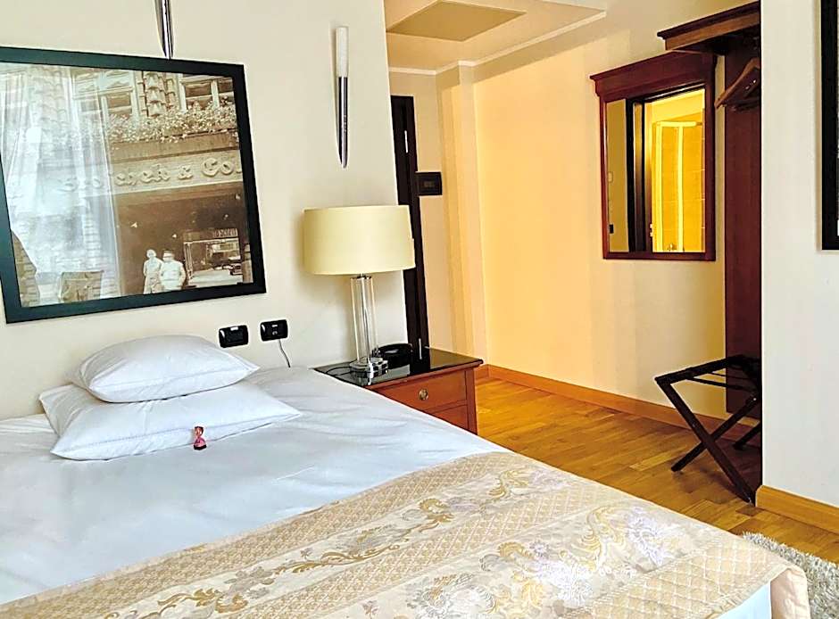 Hotel Paradis