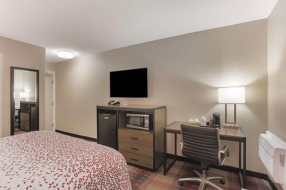 SureStay Hotel by Best Western Higginsville