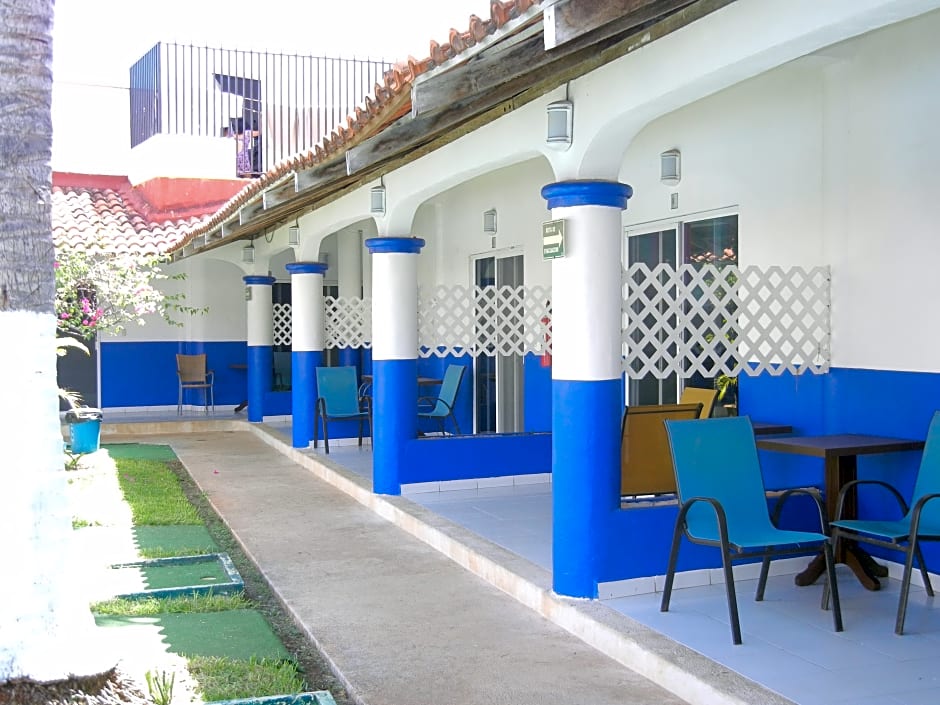 Hotel Plaza Almendros