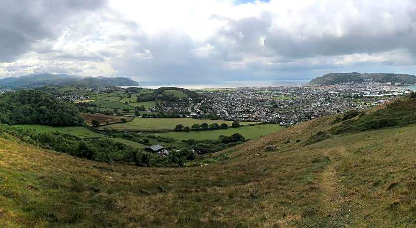 Bryn Goleu Bed and Breakfast