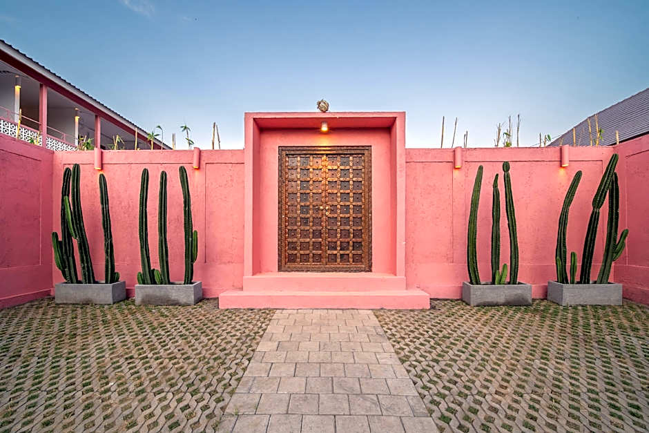 PinkPrivate Balangan - for Cool Adults Only