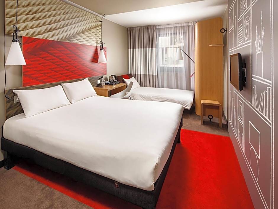 Ibis London City