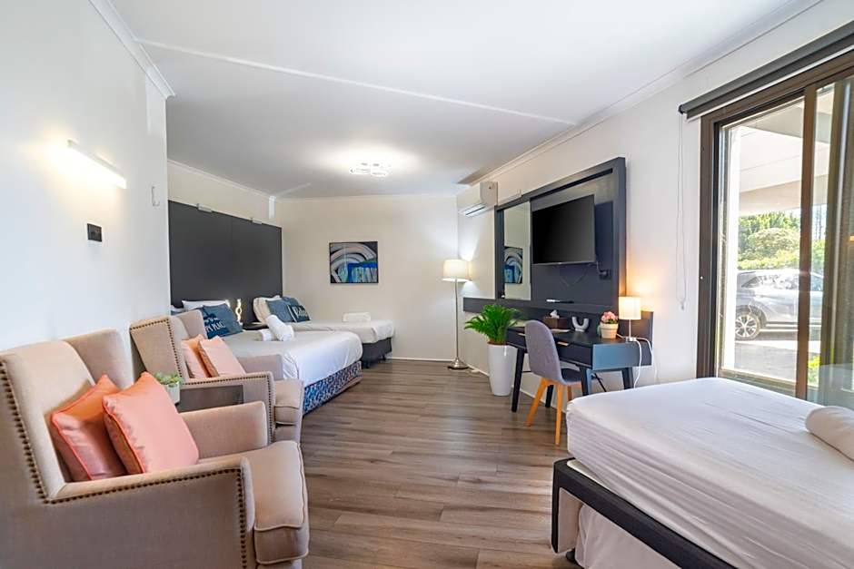 Motel 10