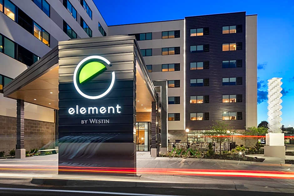 Element Bloomington Mall of America