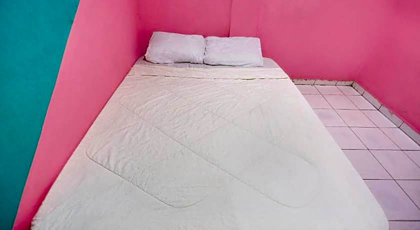 Hotel O Solo Baru Homestay Syariah