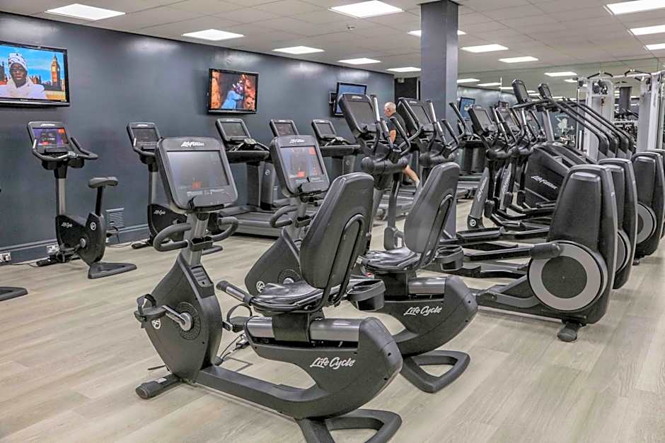 Best Western Plus Windmill Village Hotel