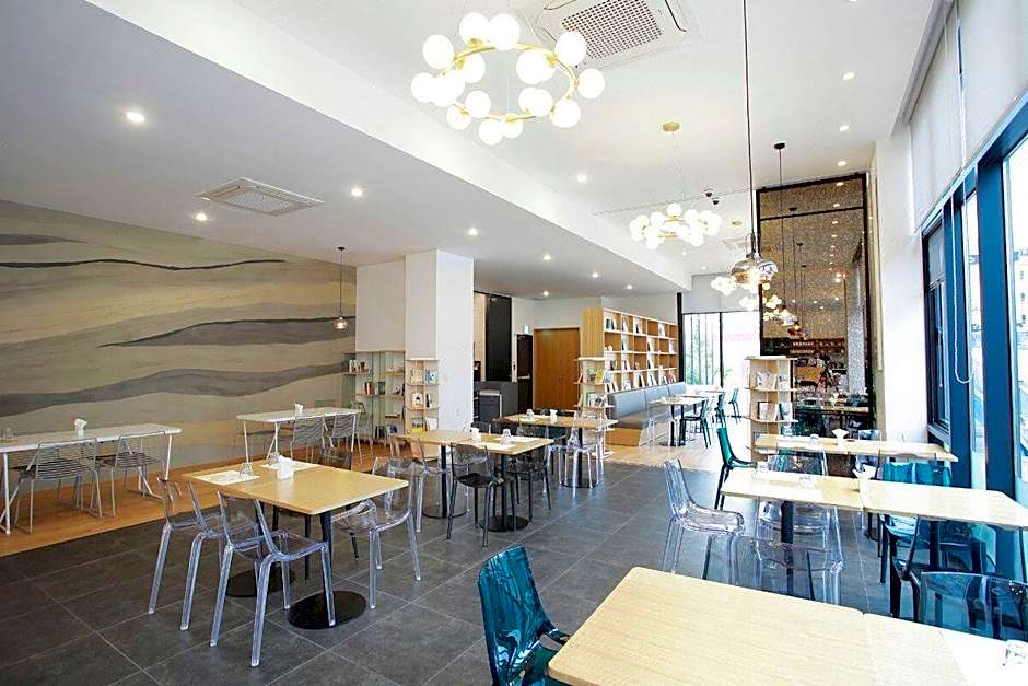 Gangneung City Hotel