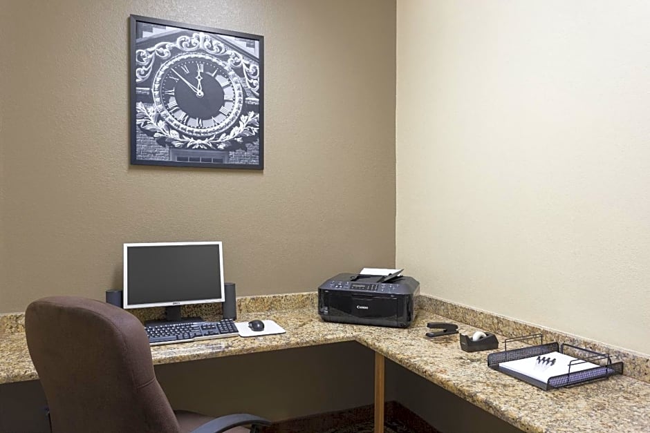 Country Inn & Suites by Radisson Ocala Southwest