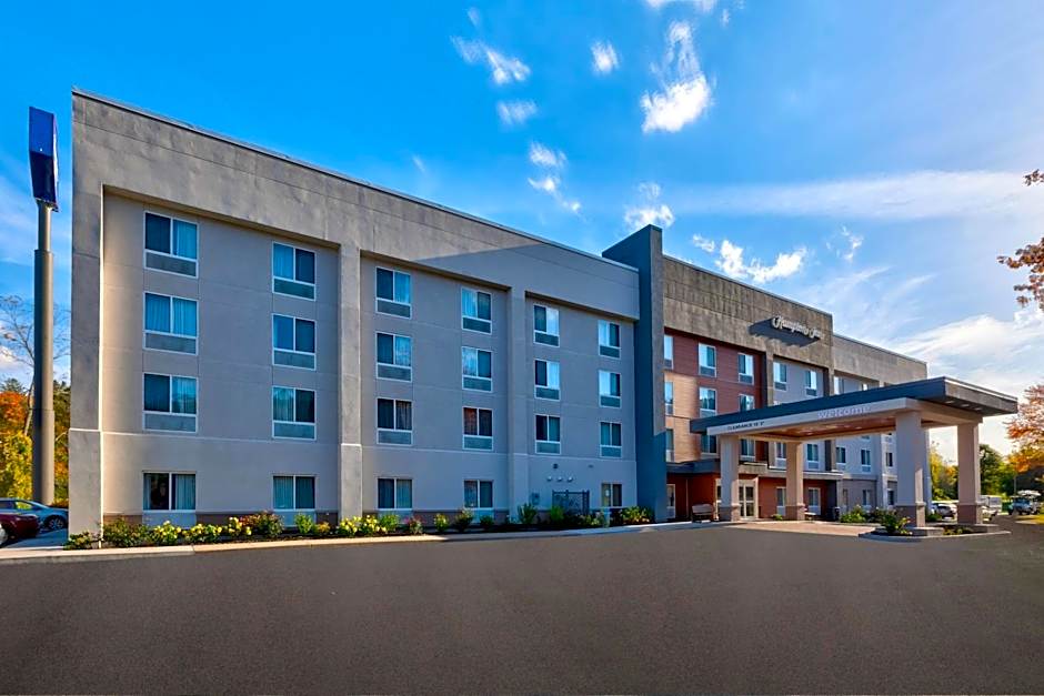 Hampton Inn By Hilton Waterbury