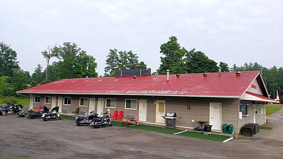 Calabogie Motor Inn