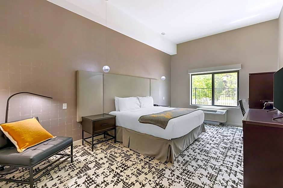 Cambria Hotel Copper Mountain