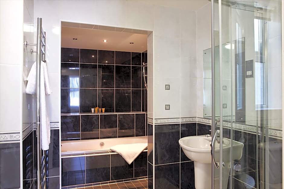 Hallmark Hotel Bournemouth West Cliff