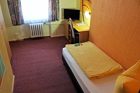 Single Room with Bathroom