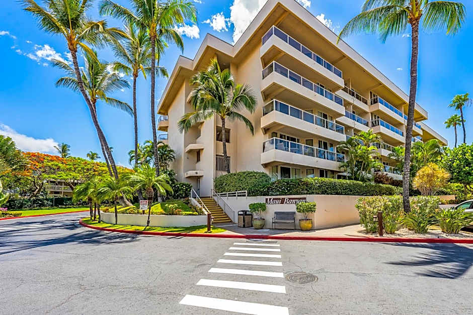 Modern Maui Escape | Walk to Beach + Pools