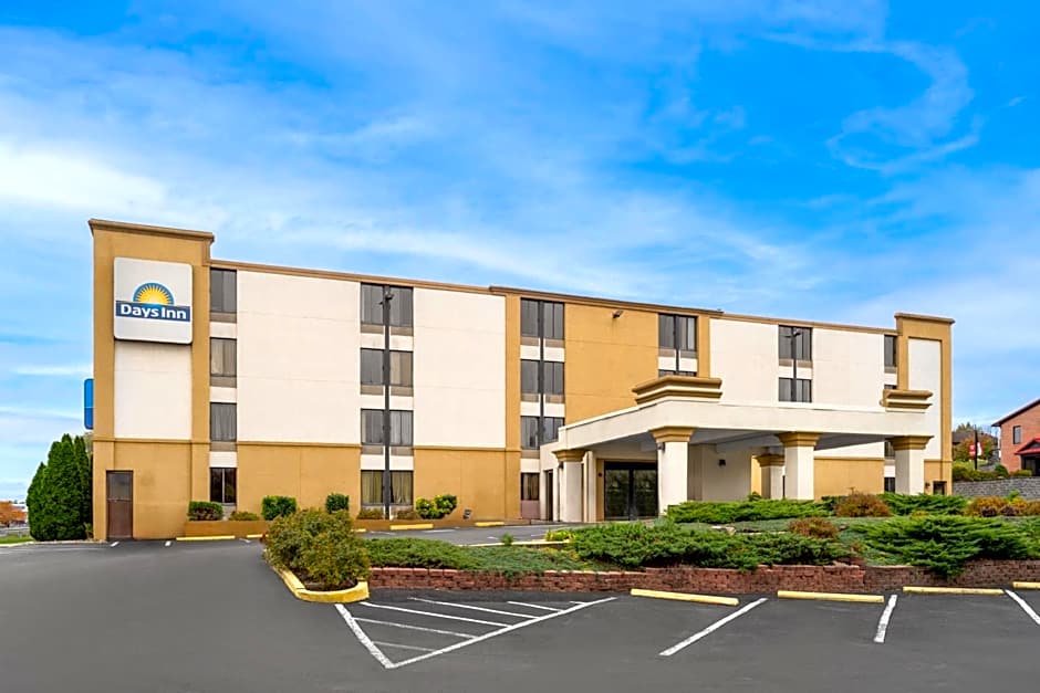Days Inn by Wyndham Hagerstown I-70