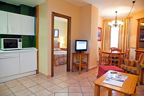 One-Bedroom Apartment (4 Adults)