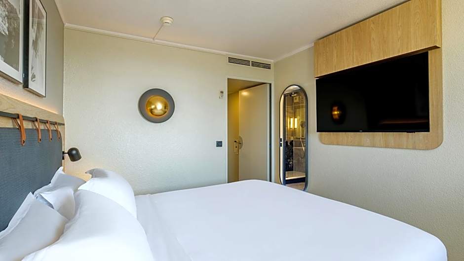 Campanile PRIME - Nice Airport