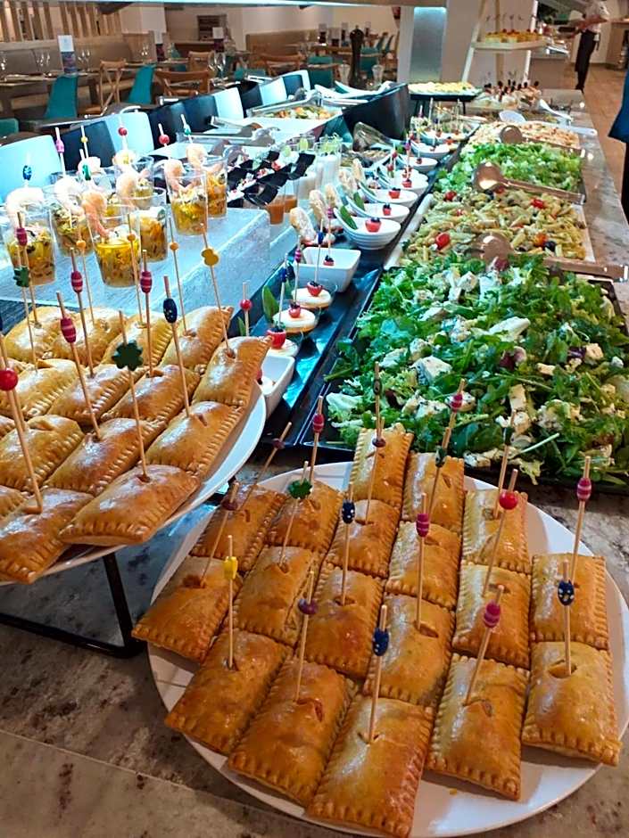 Gara Suites Golf & Spa