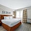 Travelodge Suites by Wyndham Regina - Eastgate Bay