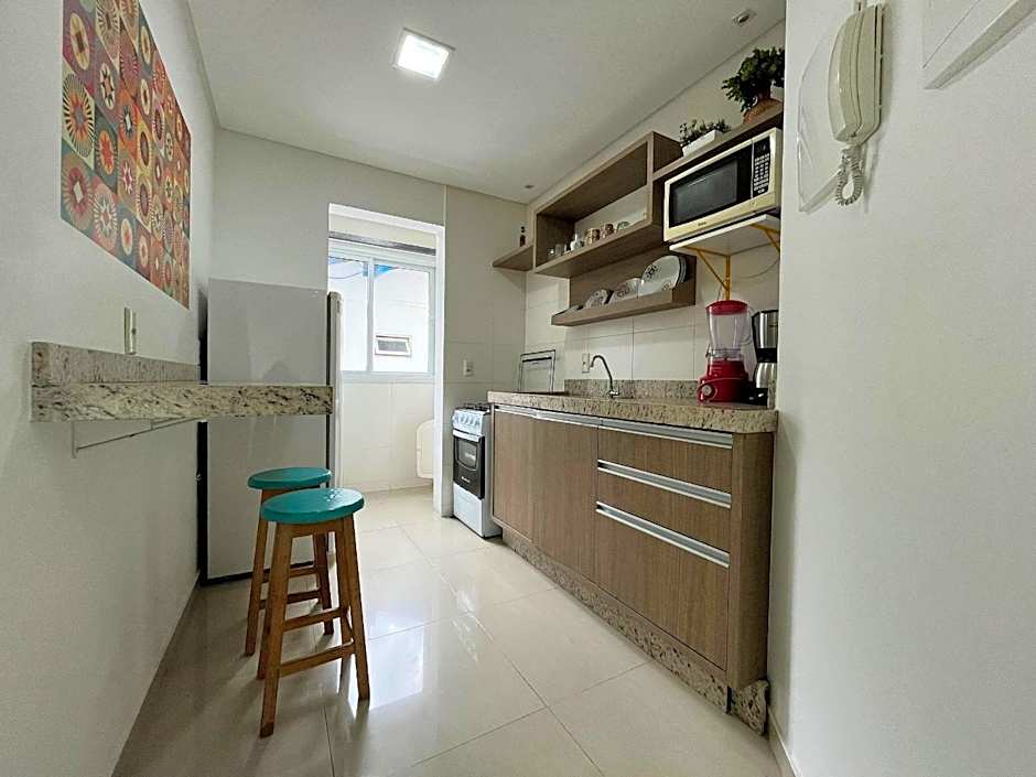 B119 - Apto para 06 pessoas perto do mar em Bombas