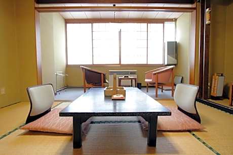 Japanese-Style Room with Shared Bathroom - Annex