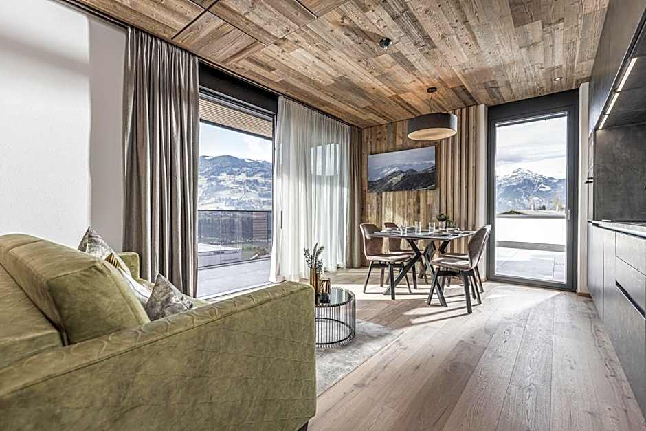 Perfect Lodgings Panorama