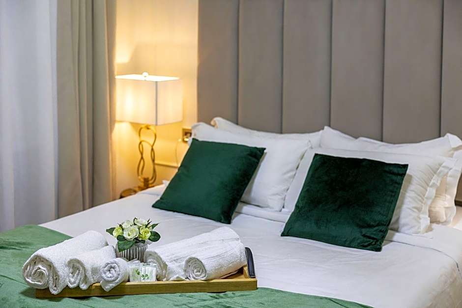 Les Chambres D'Or